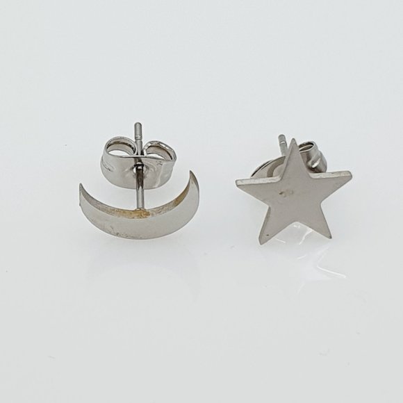 "Trendy Moon Star Stainless Steel Stud Earrings for Teens Girls/Women, MNL1021GL - Picture 2 of 4